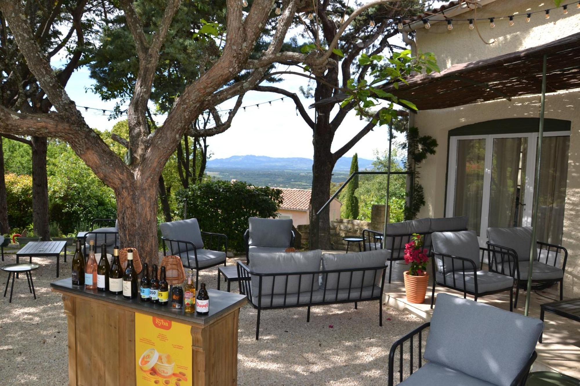 Hotel La Garrigue & Bar Piscine Venasque Esterno foto